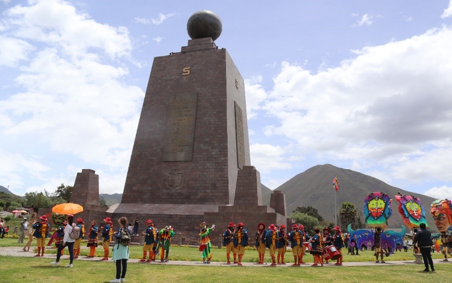 :Carnaval de Negros y Blancos de Pasto en Quito 