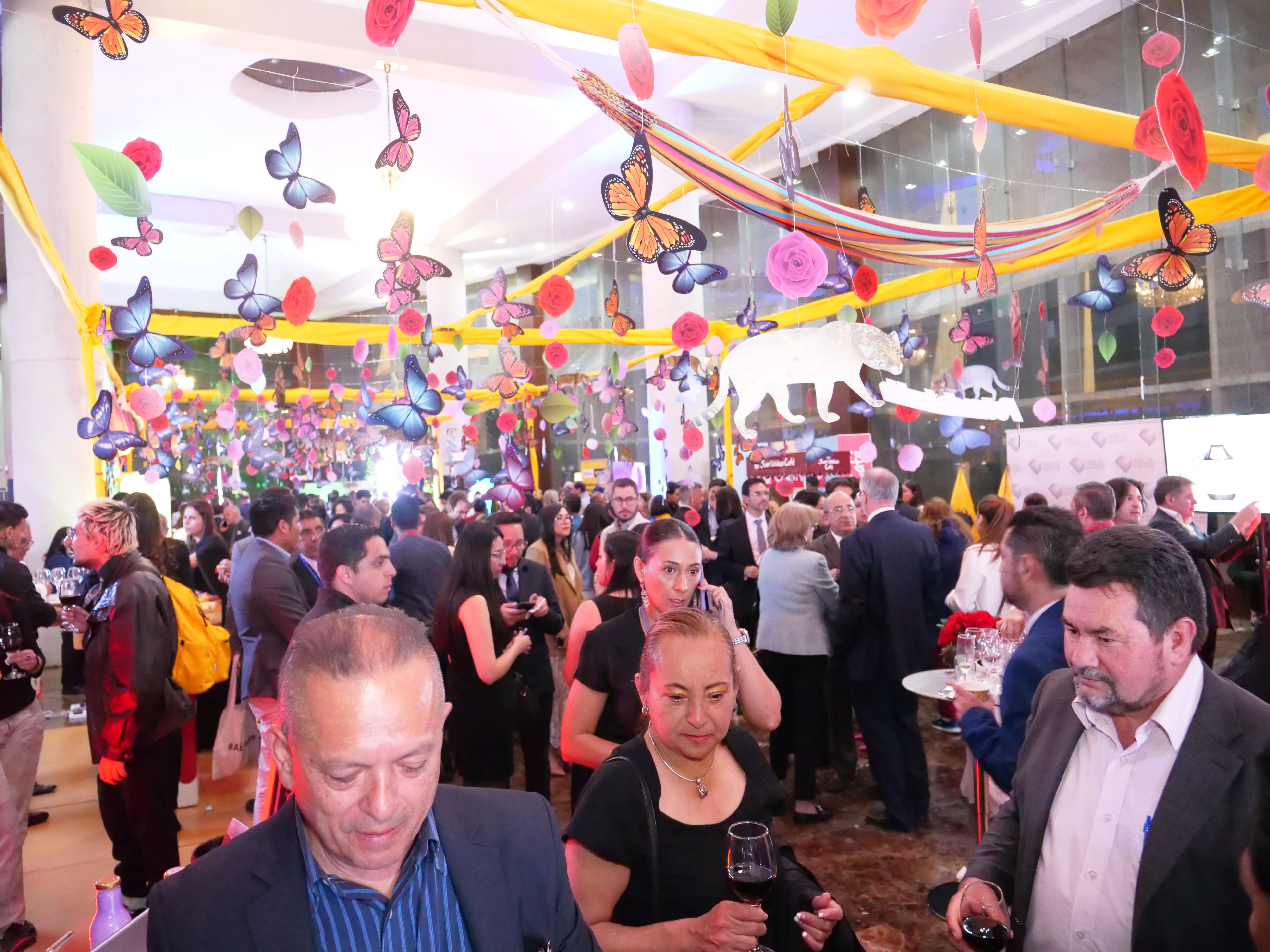 Con un concierto sin precedentes, Embajada de Colombia en Ecuador celebró la fiesta nacional de independencia 