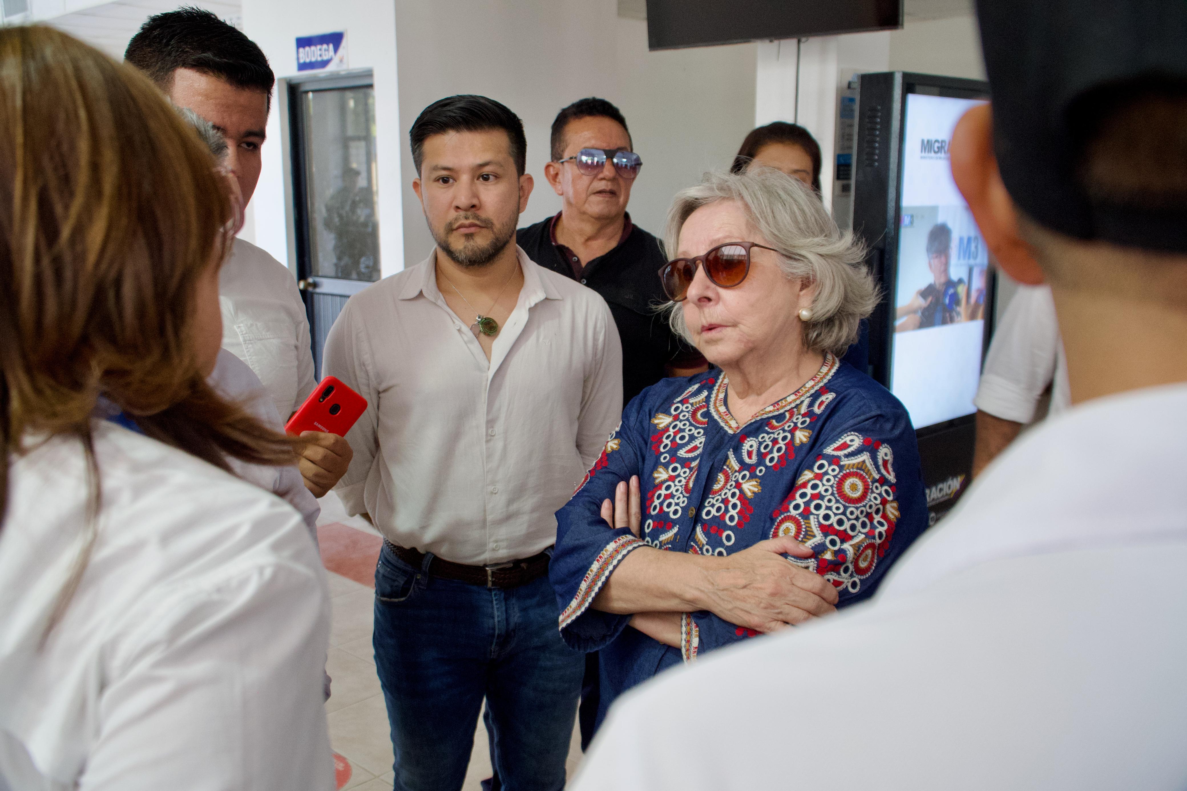 Embajadora de Colombia en Ecuador realizó recorrido hasta Puente Internacional San Miguel