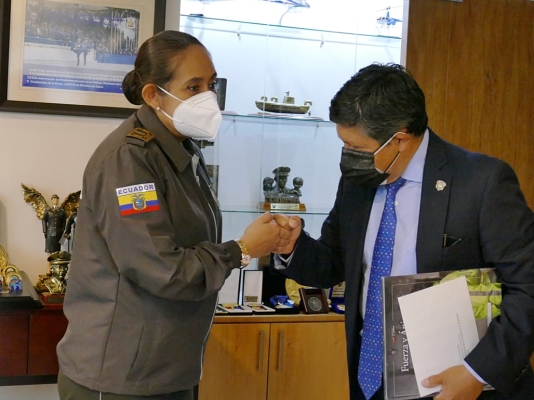 Embajador de Colombia en Ecuador realizó visita protocolaria a la Primera Mujer Comandante General de Policía en Ecuador y Latinoamérica