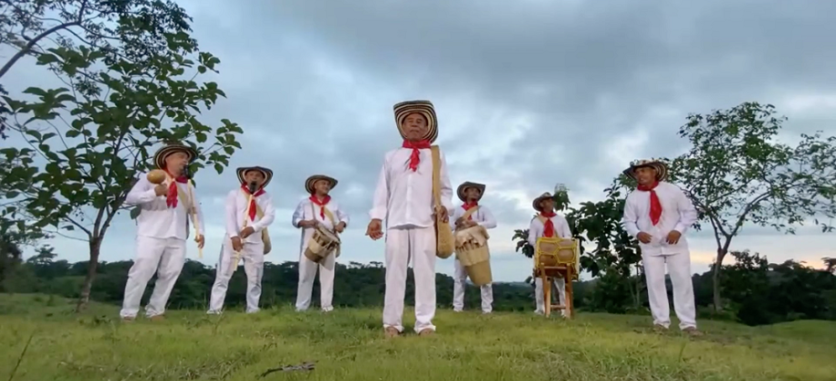 Como parte de la Semana de Colombia en Ecuador, la Embajada presentó el conversatorio “Universo de las gaitas” con los gaiteros de Ovejas