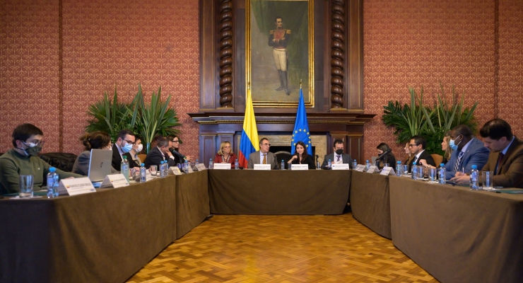Colombia y la Unión Europea impulsan ejecución del programa Eurofront en el puente internacional de Rumichaca